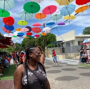 Meet your Posher, Amari